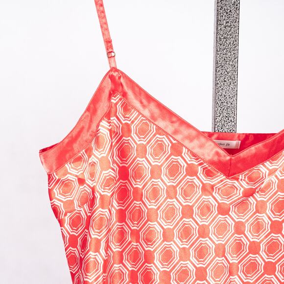 Y2K Old Navy Satin Asymmetric Hem Geometric Coral Pink Tank Top Cami Size XL - Picture 2 of 6